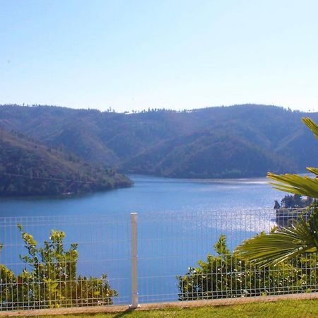 Lago Azul Villas Ferreira do Zezere Ngoại thất bức ảnh