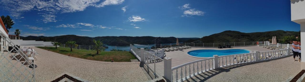 Lago Azul Villas Ferreira do Zezere Ngoại thất bức ảnh