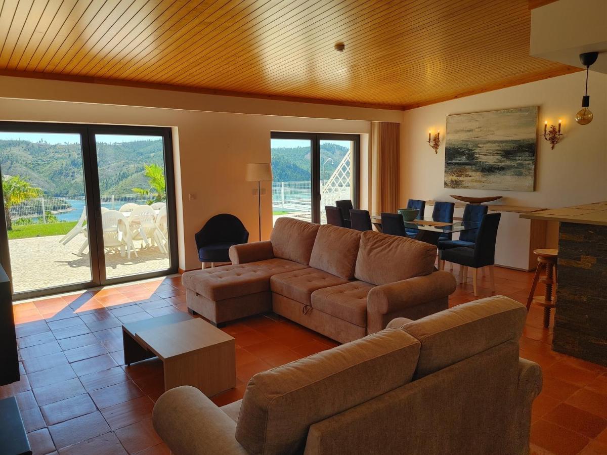 Lago Azul Villas Ferreira do Zezere Ngoại thất bức ảnh