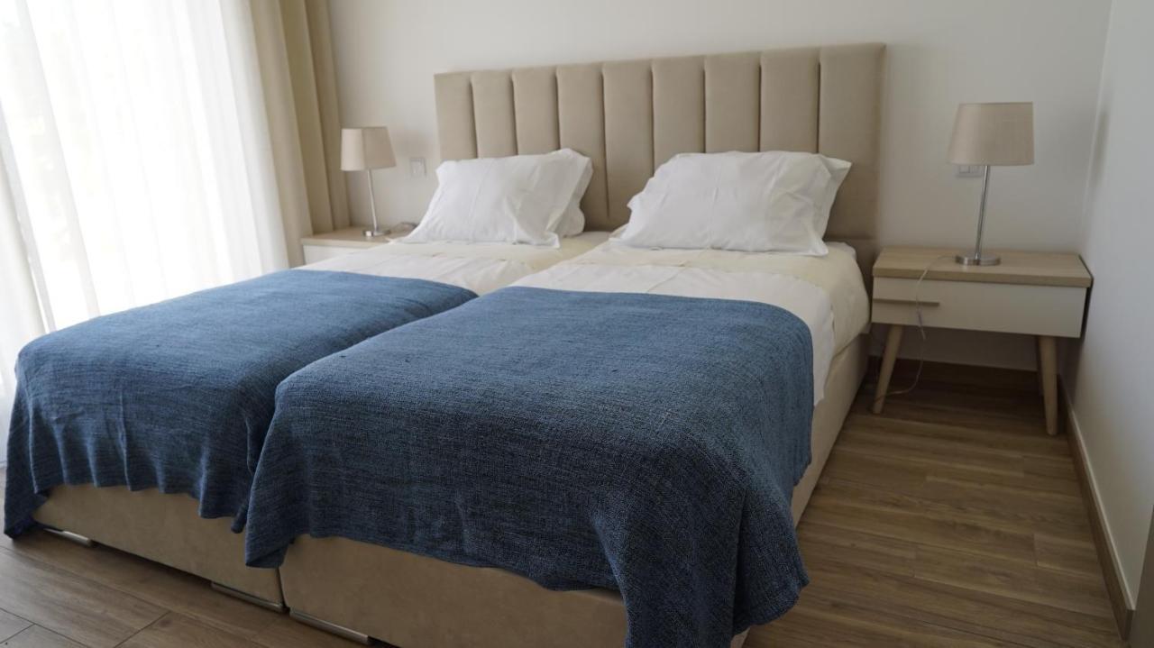 Lago Azul Villas Ferreira do Zezere Ngoại thất bức ảnh