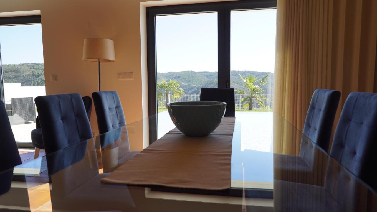 Lago Azul Villas Ferreira do Zezere Ngoại thất bức ảnh