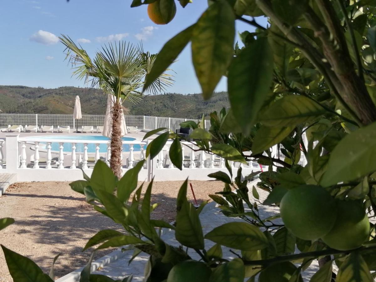 Lago Azul Villas Ferreira do Zezere Ngoại thất bức ảnh