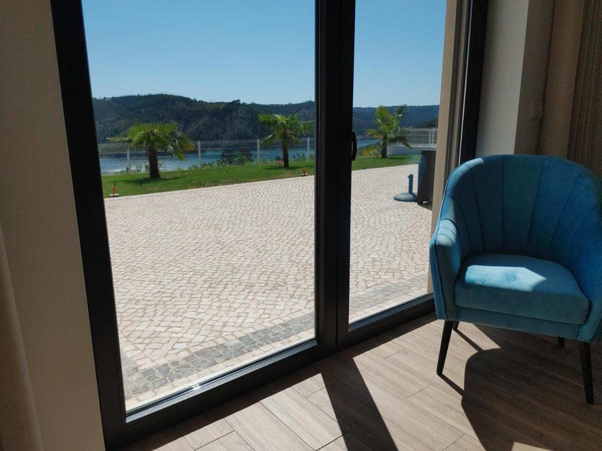 Lago Azul Villas Ferreira do Zezere Ngoại thất bức ảnh