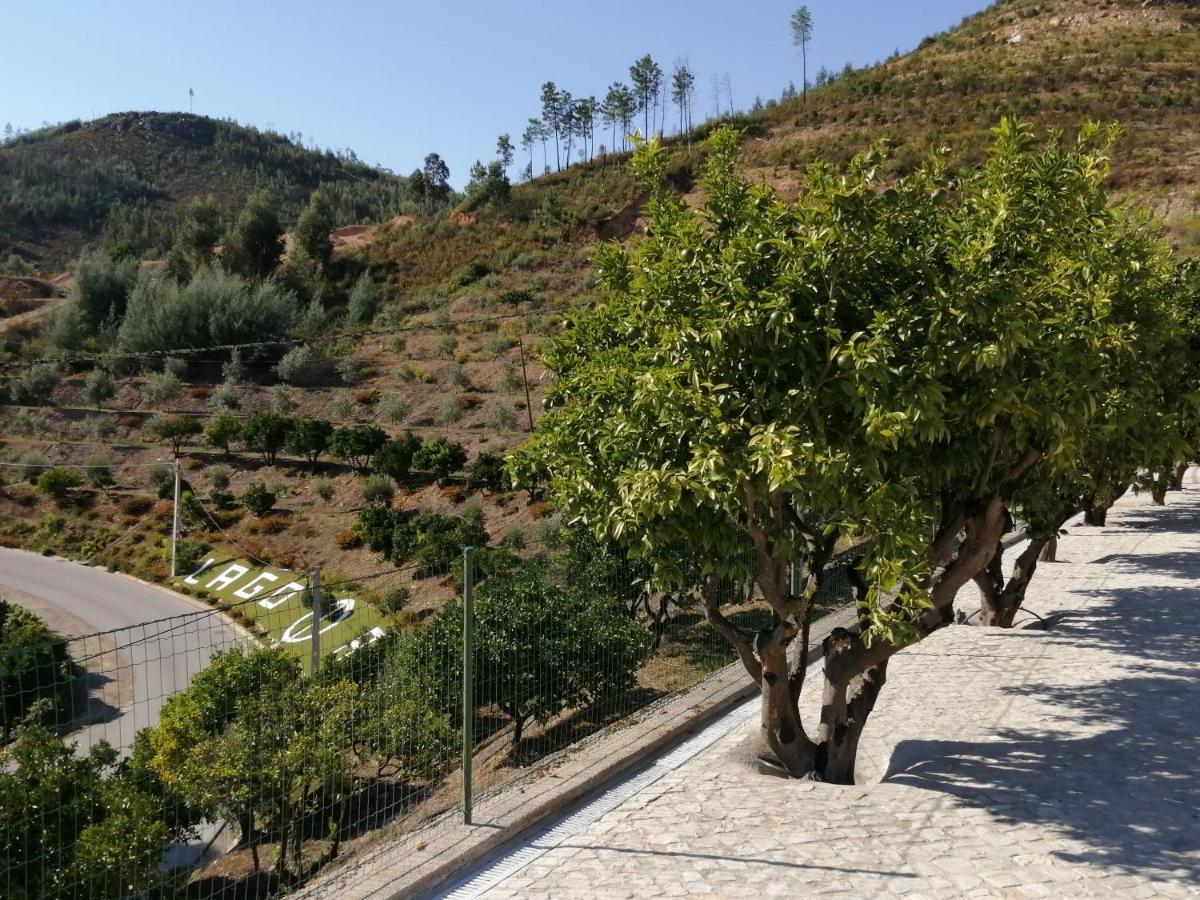 Lago Azul Villas Ferreira do Zezere Ngoại thất bức ảnh