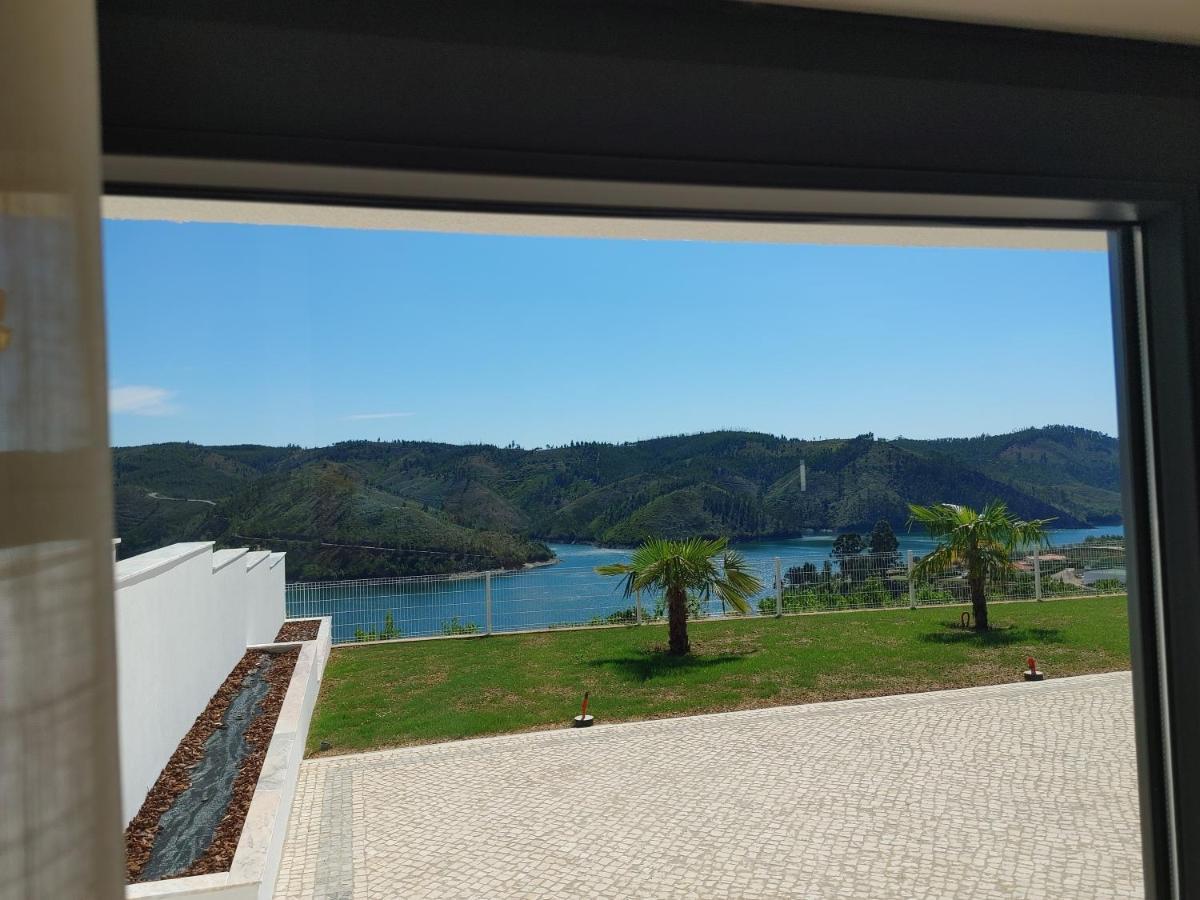 Lago Azul Villas Ferreira do Zezere Ngoại thất bức ảnh