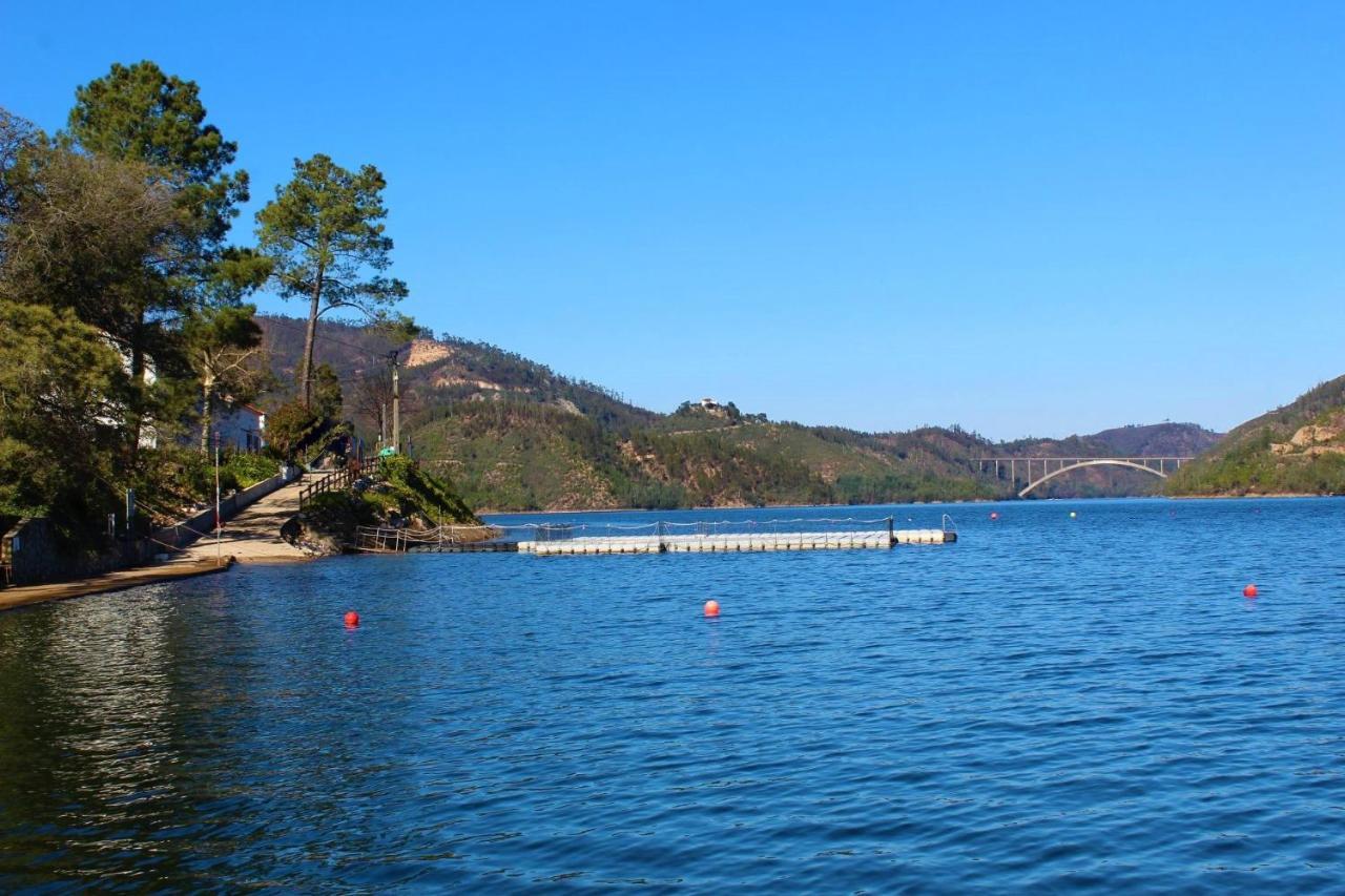 Lago Azul Villas Ferreira do Zezere Ngoại thất bức ảnh